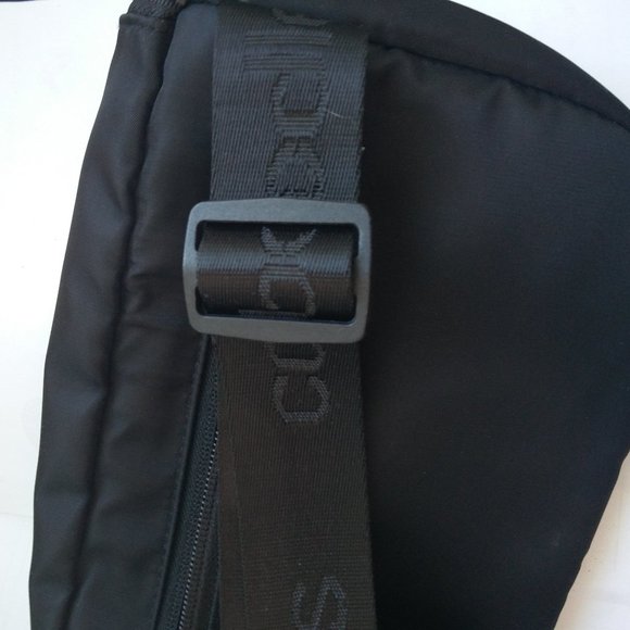 Caboodles Black Crossbody Hip Pack - Picture 9 of 12